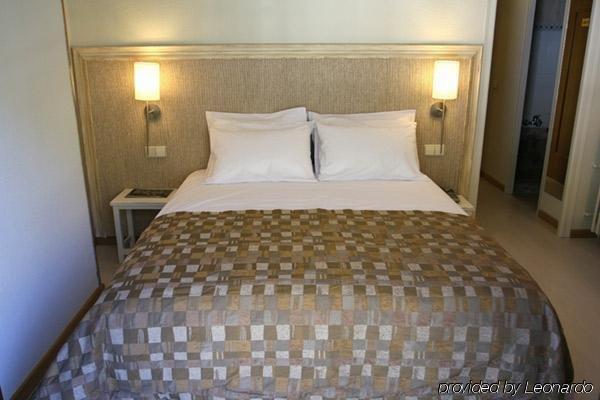 Co Princeps Sant Julia de Loria Room photo